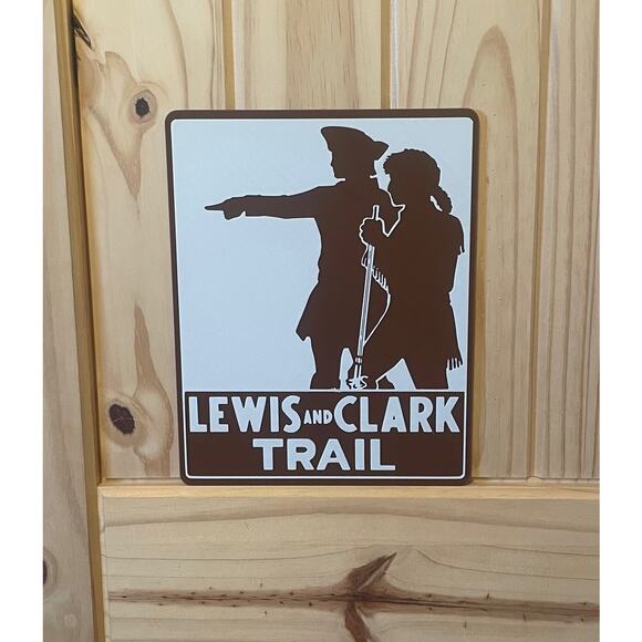 Lewis and Clark Trail Sign Road Hike Camp Travel Montana Idaho Washington Oregon - Picture 1 of 2